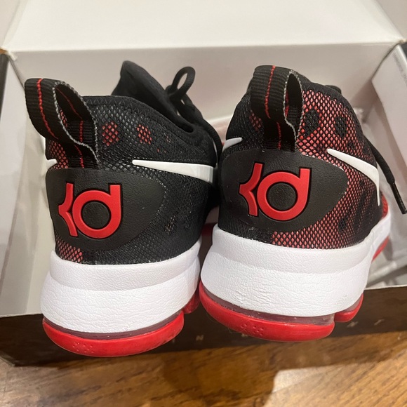 Used Nike Zoom KD9- US size 9. Great condition - Picture 3 of 7